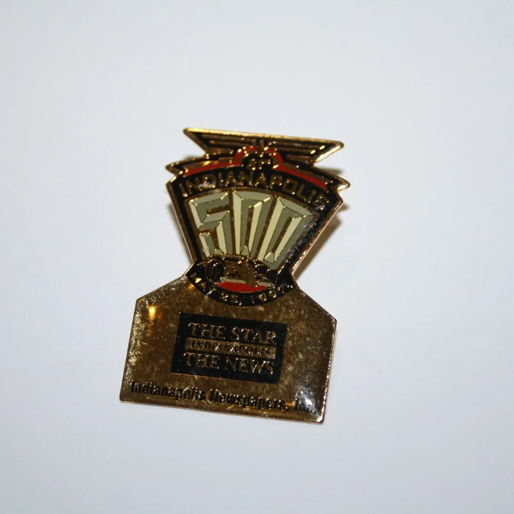 🏁✨ Indianapolis 500 Pin · 1997 · 1.5